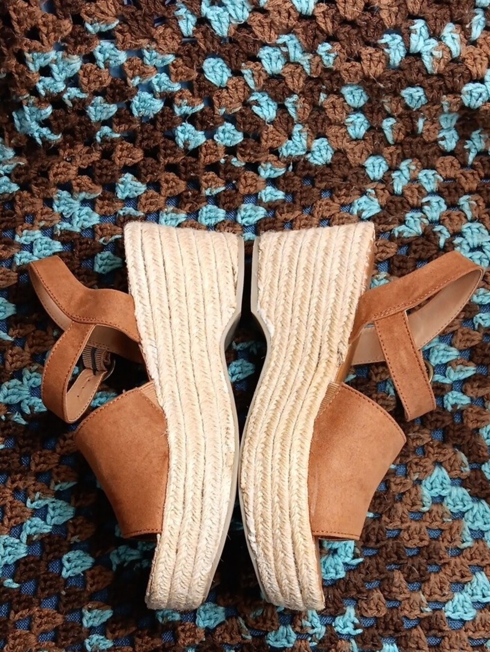 Universal Thread Brown Espadrille Platform Sandals - Picture 3 of 14